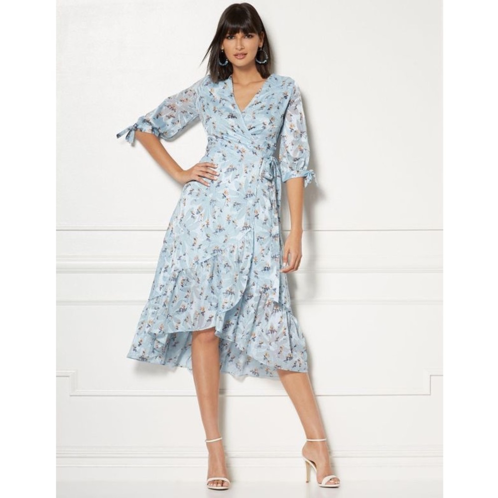 NWT NYCO Eva Mendes Cassidy Blue Floral Wrap Dress